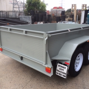 8x5-tandem-checkerplate-1